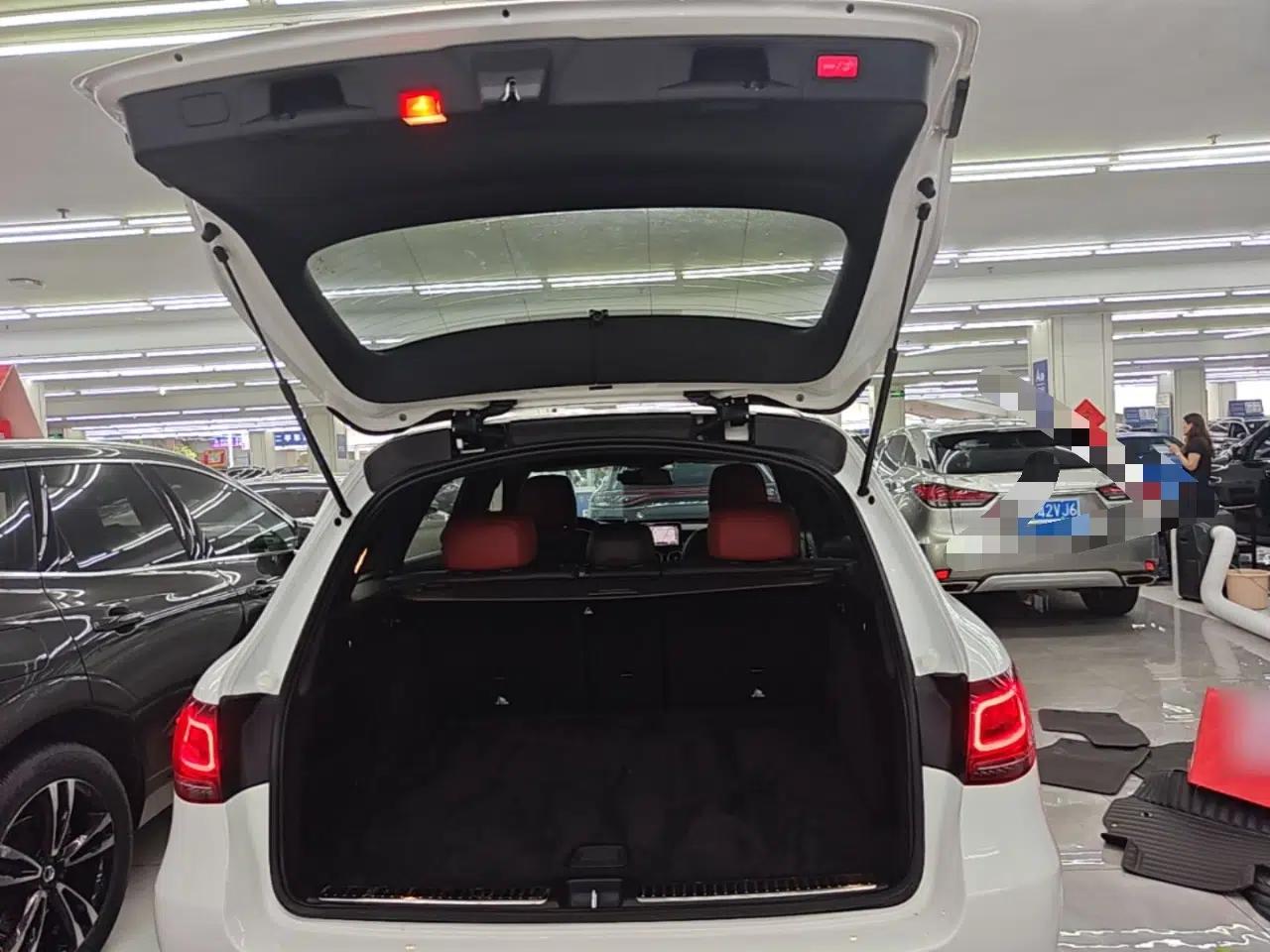 Mercedes-Benz GLC 2020 Facelifted GLC 260 L 4MATIC Dynamic Edition — миниатюра 22
