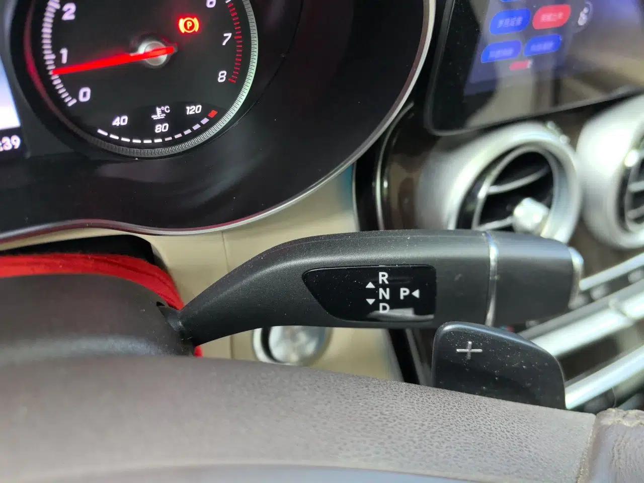Mercedes-Benz GLC 2019 Facelift GLC 260 L 4MATIC Luxury Model — миниатюра 14