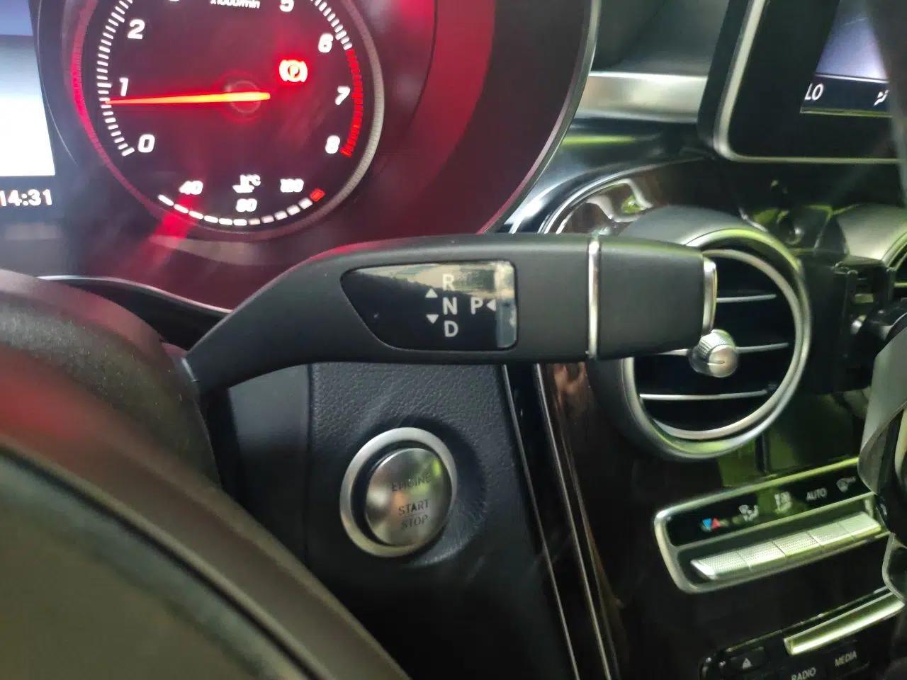 Mercedes-Benz GLC 2018 Facelift GLC 260 4MATIC Luxury Edition — миниатюра 14