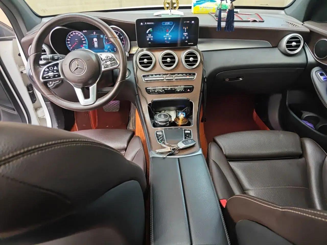 Mercedes-Benz GLC 2020 GLC 300 L 4MATIC Dynamic Edition — миниатюра 9