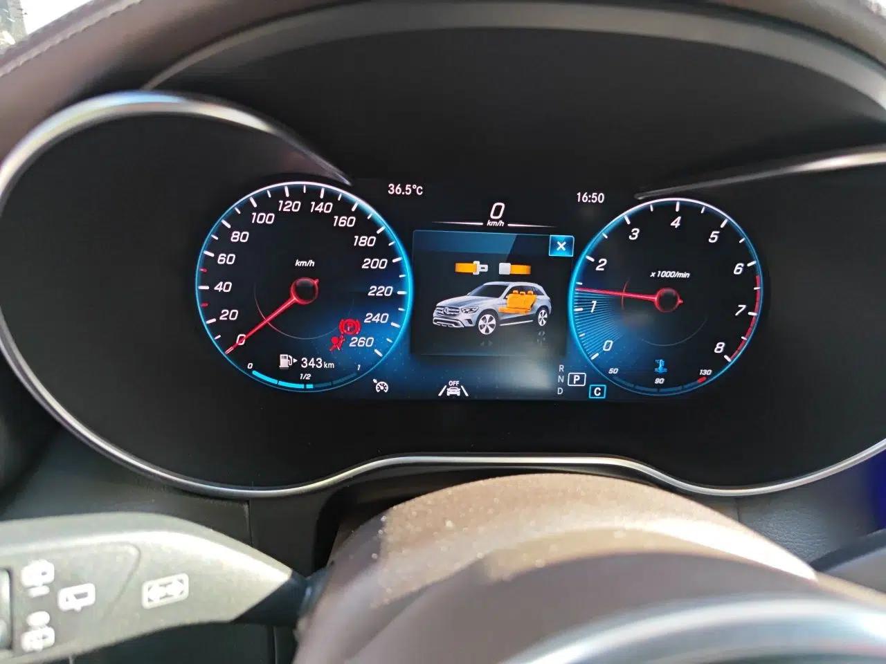 Mercedes-Benz GLC 2021 GLC 300 L 4MATIC Dynamic Model — миниатюра 11