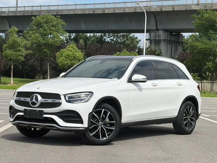Mercedes-Benz GLC 2021 GLC 260 L 4MATIC Luxury Model — миниатюра 13