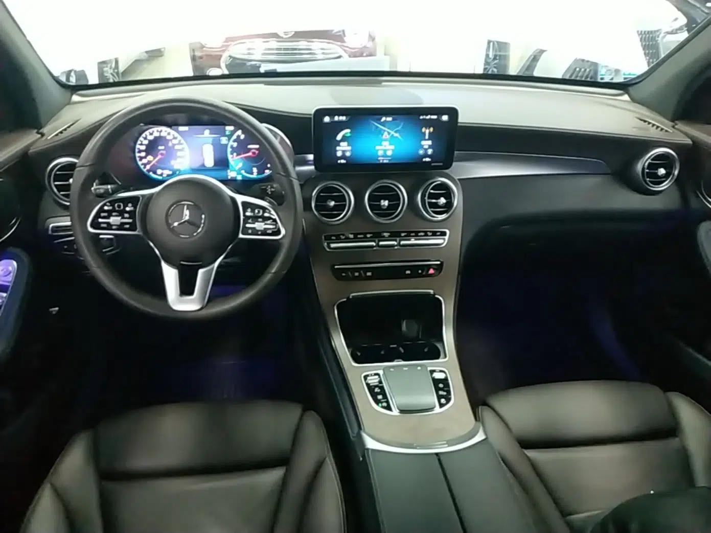 Mercedes-Benz GLC 2021 GLC 260 L 4MATIC Luxury Model — миниатюра 19