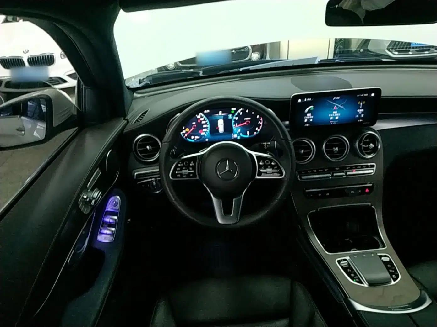 Mercedes-Benz GLC 2021 GLC 260 L 4MATIC Luxury Model — миниатюра 20