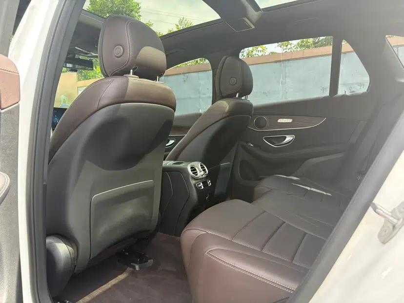Mercedes-Benz GLC 2021 GLC 260 L 4MATIC Luxury Model — миниатюра 33