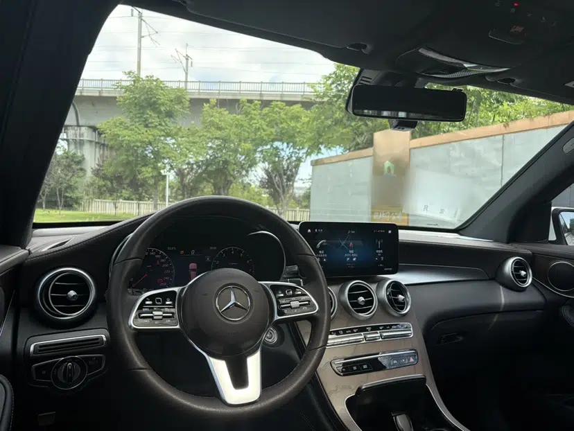 Mercedes-Benz GLC 2021 GLC 260 L 4MATIC Luxury Model — миниатюра 35