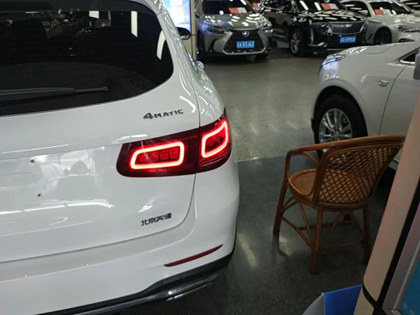 Mercedes-Benz GLC 2021 GLC 260 L 4MATIC Luxury Model — миниатюра 9