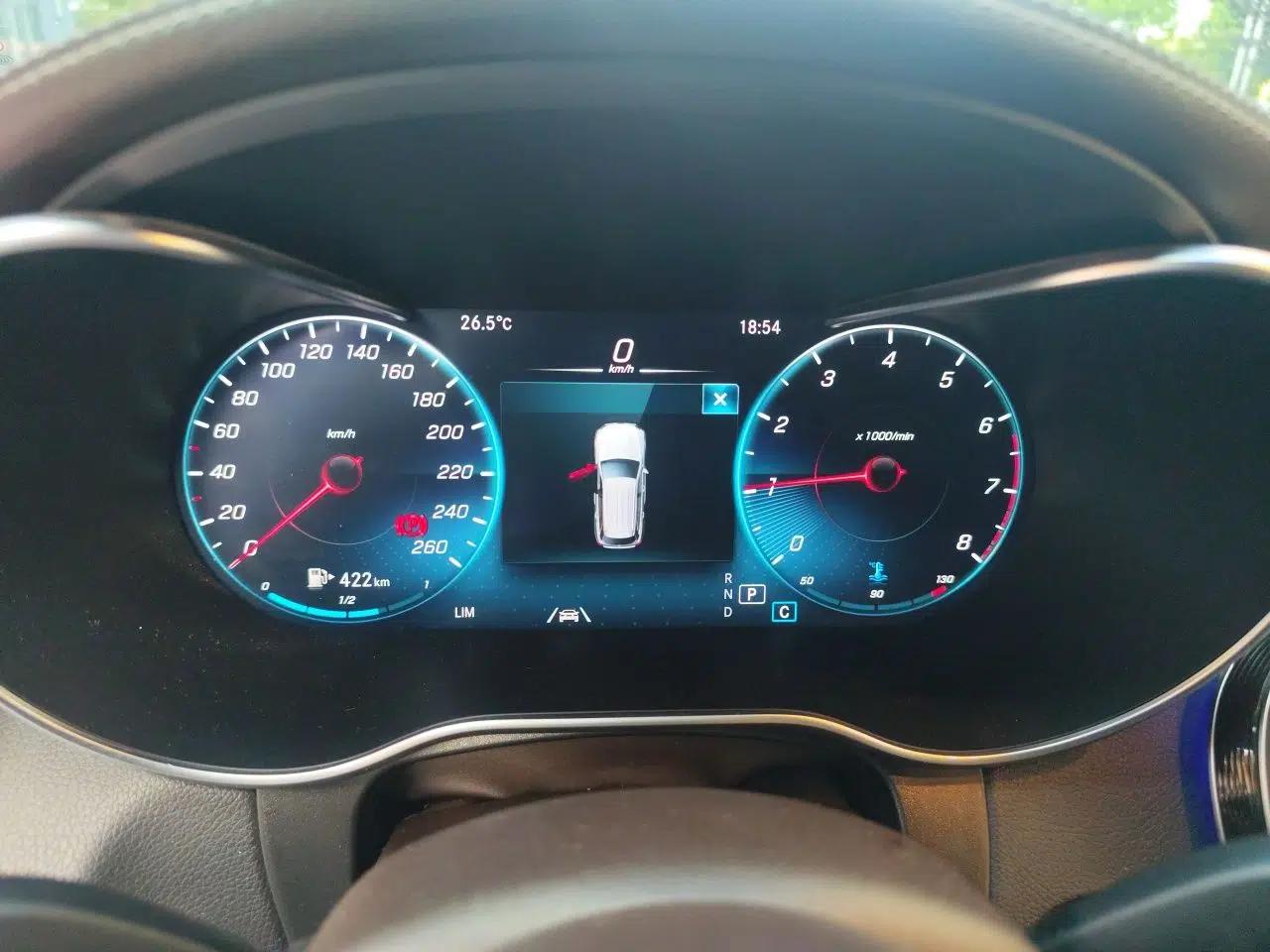 Mercedes-Benz GLC 2020 Facelift GLC 300 L 4MATIC Dynamic Edition — миниатюра 11