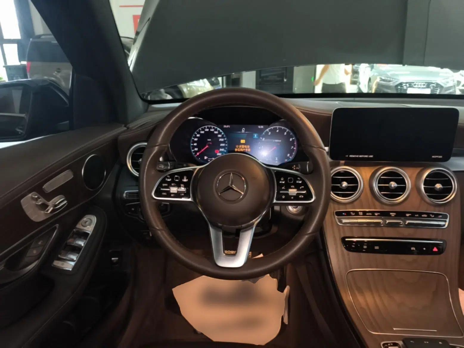 Mercedes-Benz GLC 2022 Second Facelift GLC 260 L 4MATIC Luxury Edition — миниатюра 13