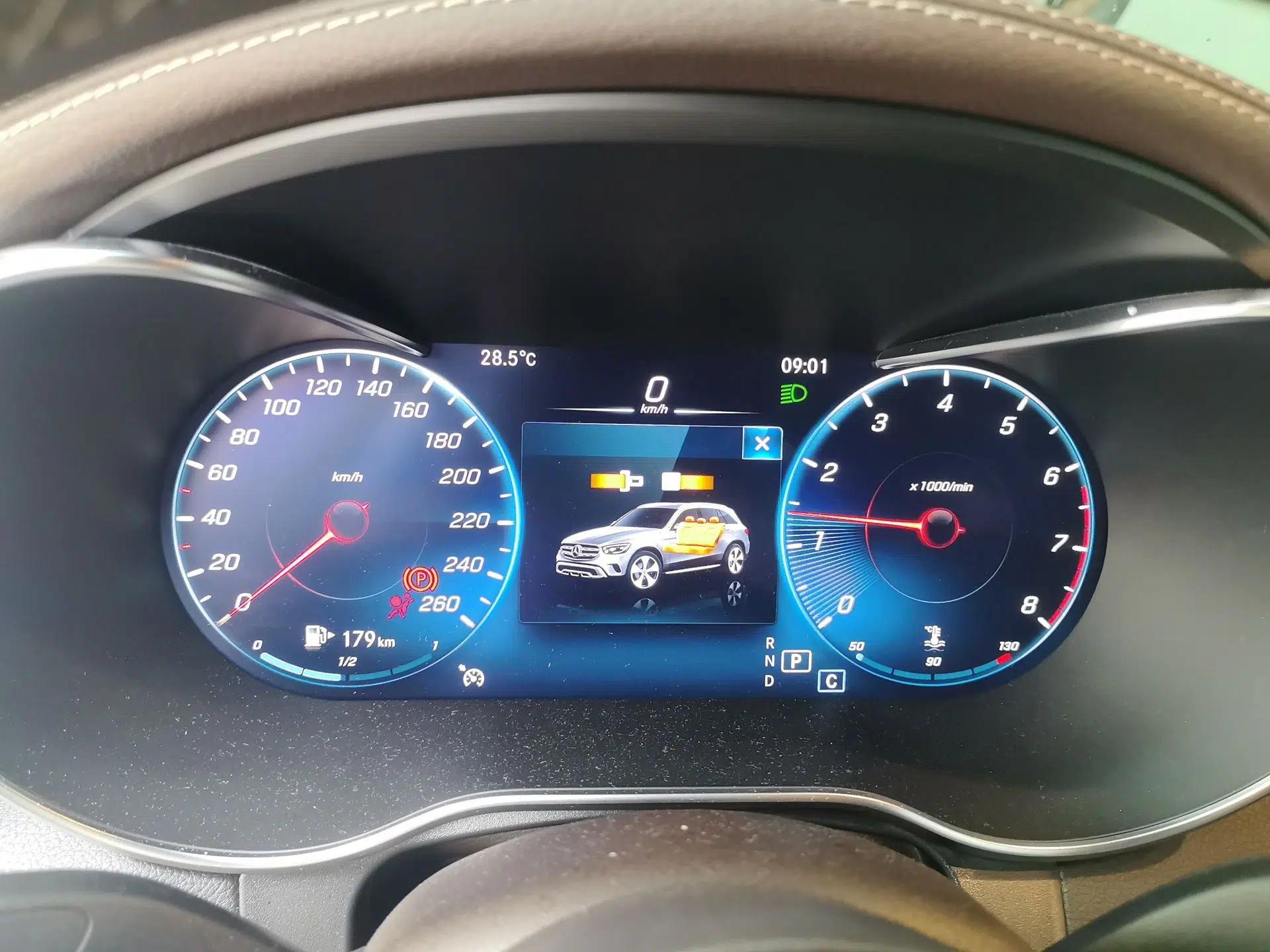 Mercedes-Benz GLC 2021 GLC 260 L 4MATIC Dynamic Edition — миниатюра 11