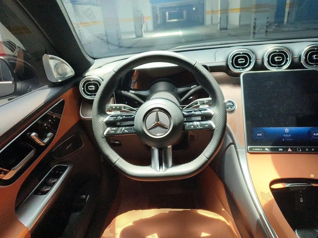 Mercedes-Benz GLC 2025 Refreshed GLC 300 L 4MATIC Dynamic Version 5 Seats — миниатюра 10