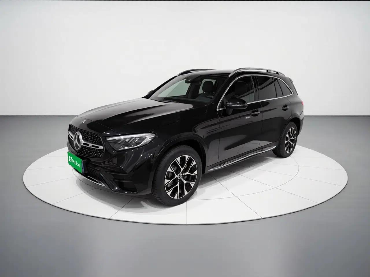 Mercedes-Benz GLC 2023 Facelift GLC 260 L 4MATIC Luxury Version 7-Seater — миниатюра 1