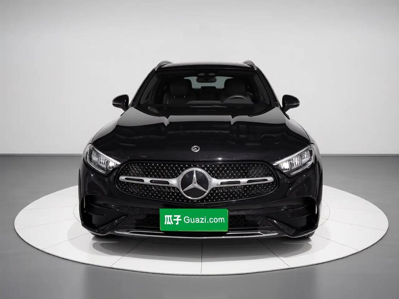Mercedes-Benz GLC 2023 Facelift GLC 260 L 4MATIC Luxury Version 7-Seater — миниатюра 2