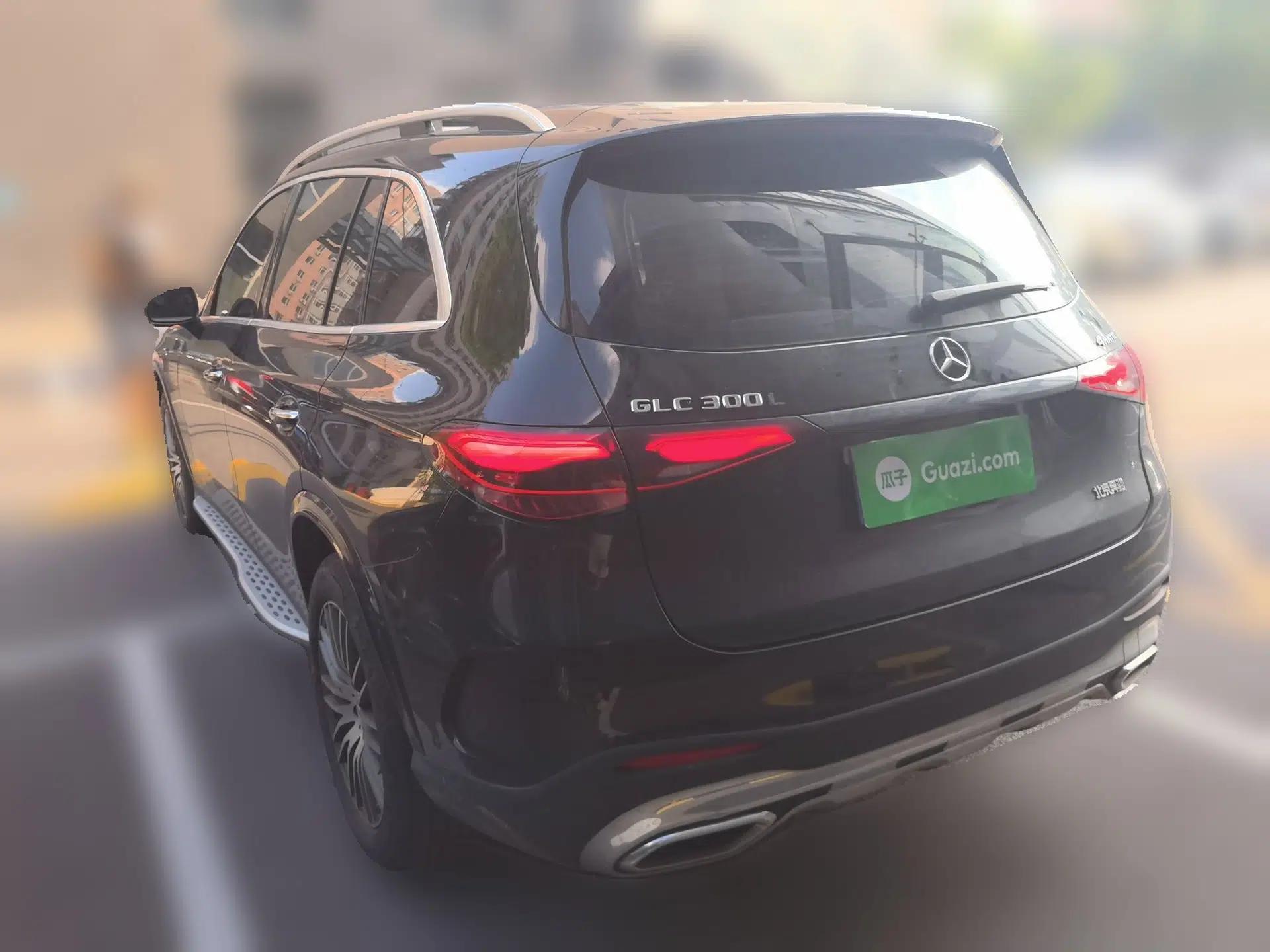 Mercedes-Benz GLC 2024 Refreshed GLC 300 L 4MATIC Dynamic Version 5 Seats — миниатюра 4