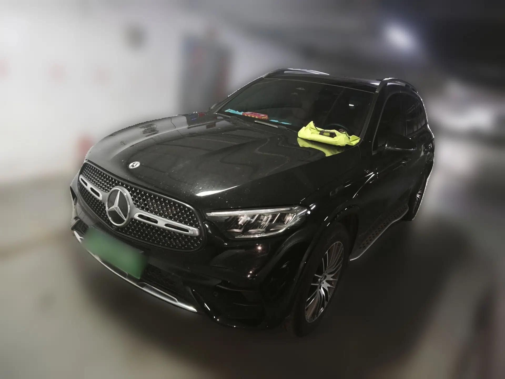 Mercedes-Benz GLC 2025 GLC 300 L 4MATIC Dynamic Model 5 Seats — миниатюра 1