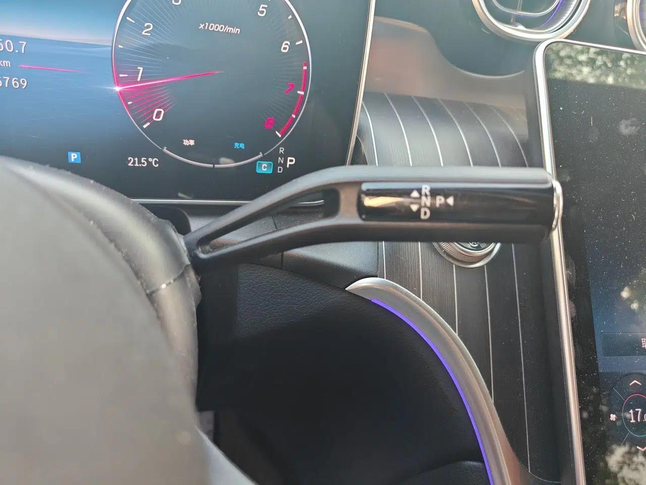 Mercedes-Benz GLC 2023 GLC 300 L 4MATIC Luxury 7-Seater — миниатюра 14