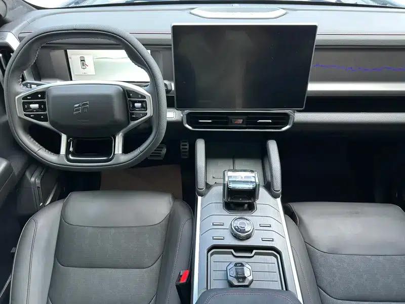 Jetour Traveler C-DM 2024 1.5TD DHT 208km 2WD Mountain Edition — миниатюра 7