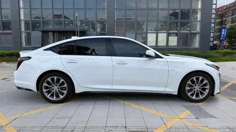 Cadillac CT5 2021 28T Premium Sport — миниатюра 7
