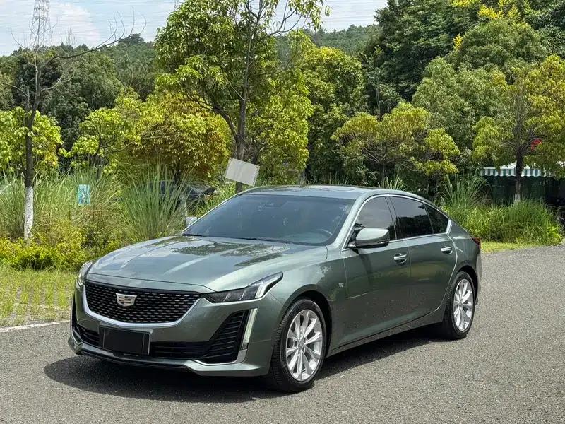 2023 Cadillac CT5 28T Luxury Standard Edition — миниатюра 1