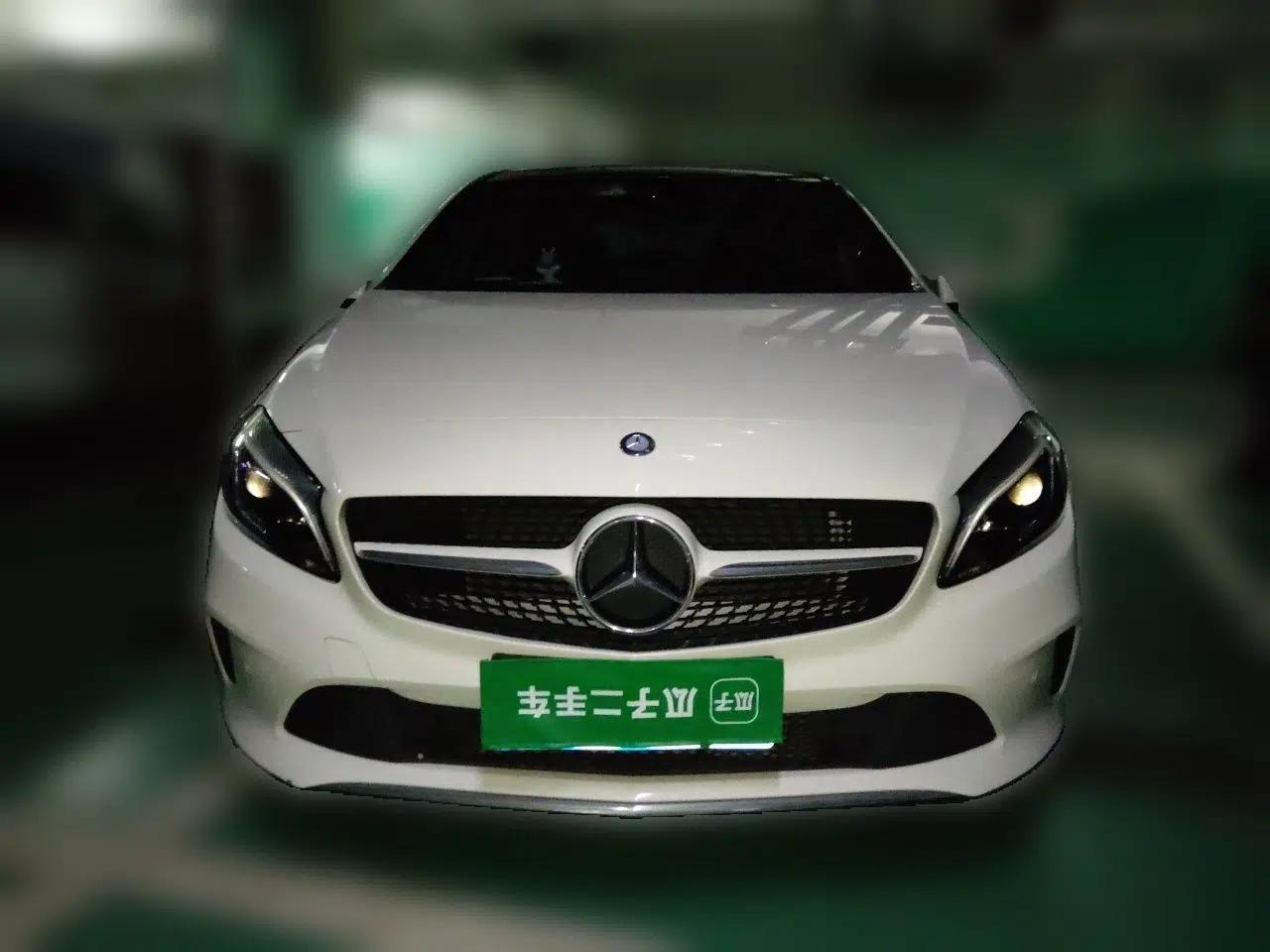 Mercedes-Benz A-Class 2016 A 200 Dynamic Edition — миниатюра 2