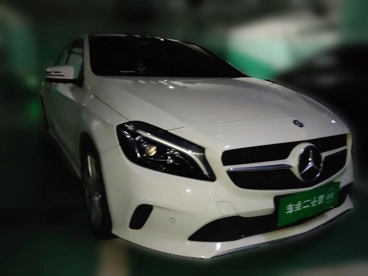 Mercedes-Benz A-Class 2016 A 200 Dynamic Edition — миниатюра 3