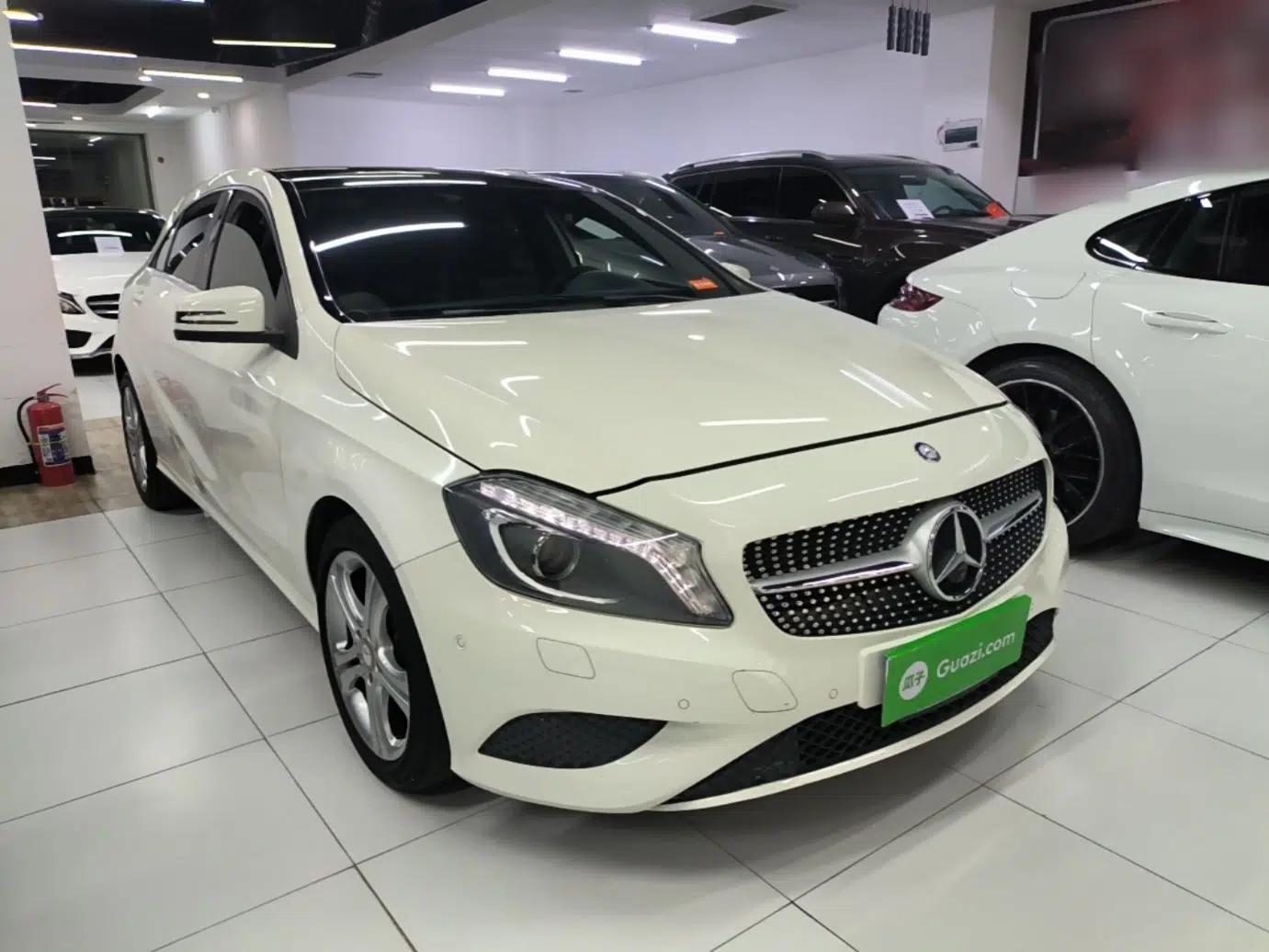 Mercedes-Benz A-Class 2015 A 180 — миниатюра 3