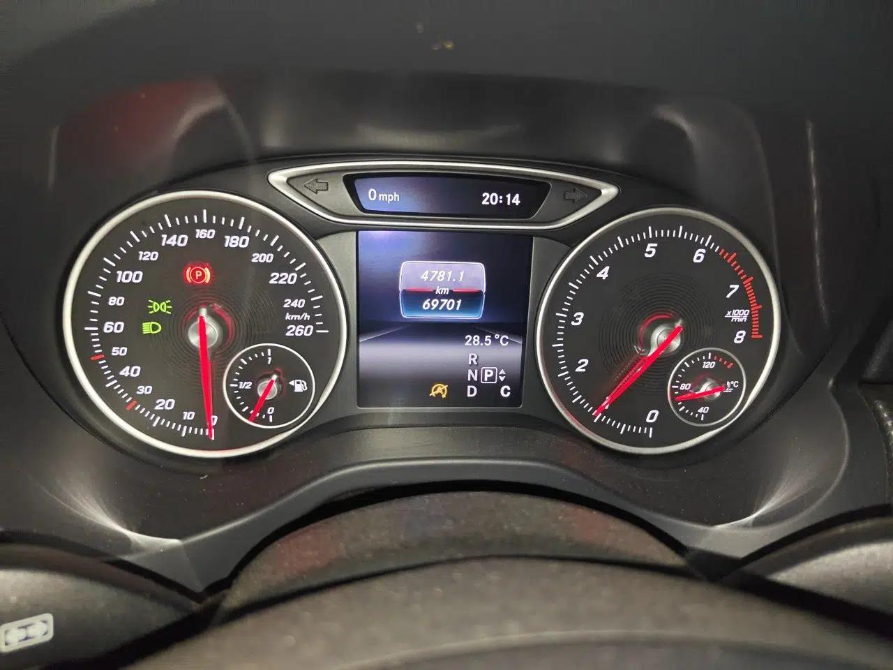 Mercedes-Benz A-Class 2016 A 180 — миниатюра 12
