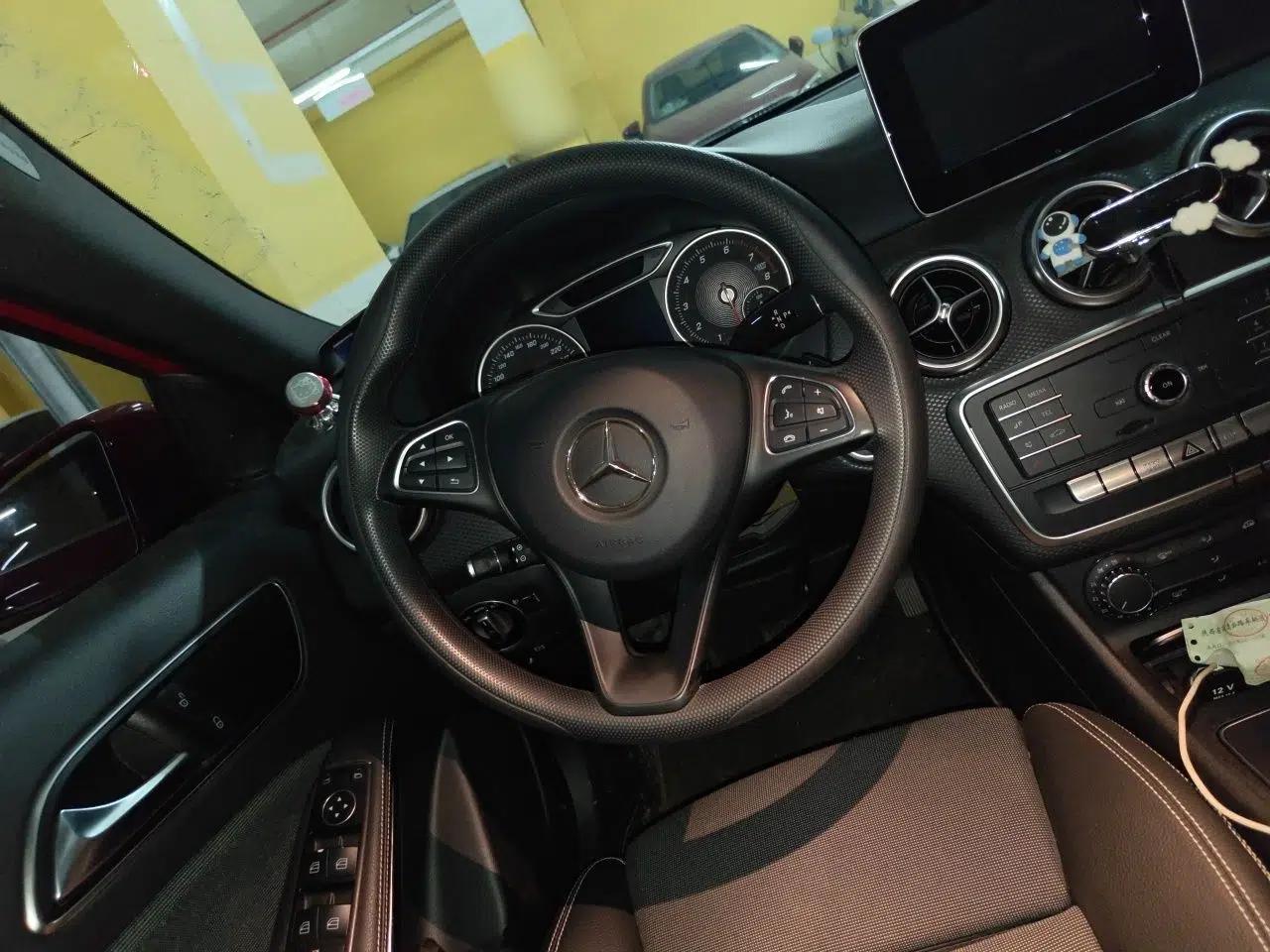 Mercedes-Benz A-Class 2016 A 180 — миниатюра 10