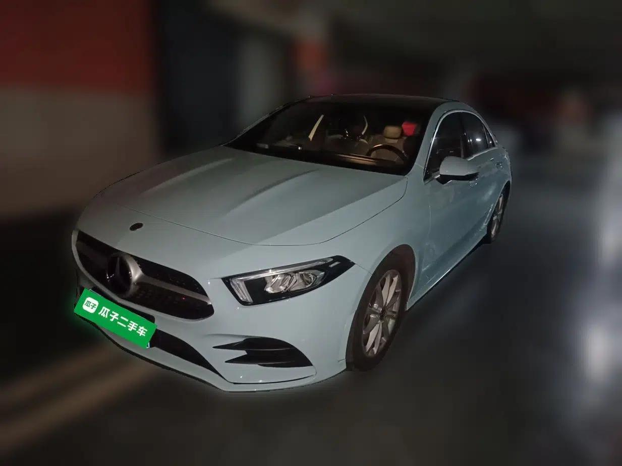 Mercedes-Benz A-Class 2021 A 200 L Sport Sedan Fashion Model — миниатюра 1