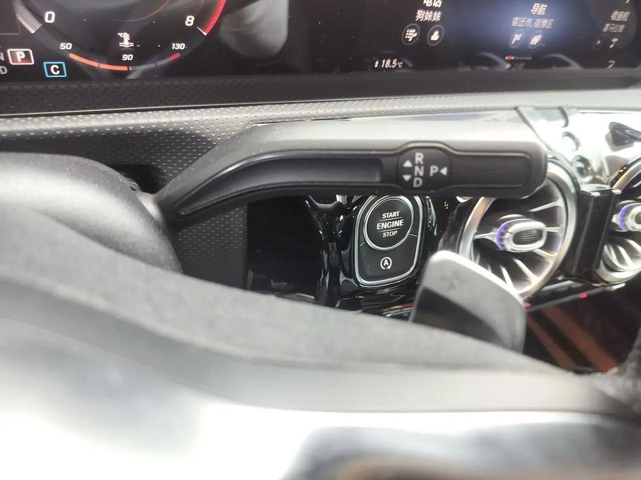 Mercedes-Benz A-Class 2020 A 200 L Sport Sedan — миниатюра 14