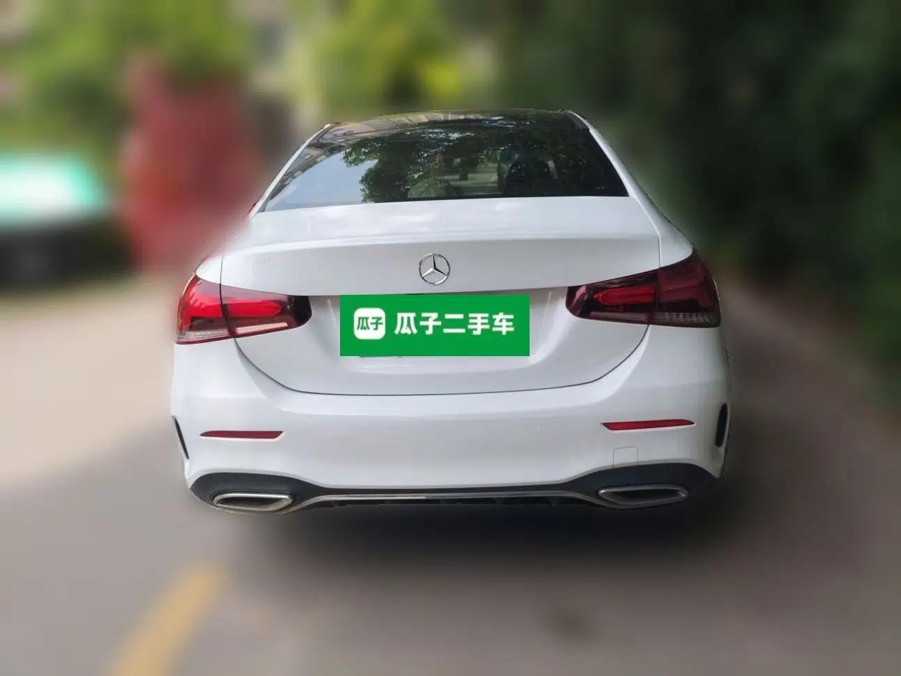 Mercedes-Benz A-Class 2019 A 200 L Sport Sedan — миниатюра 5