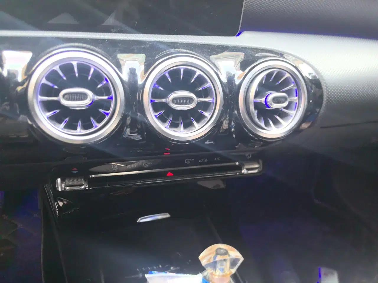 Mercedes-Benz A-Class 2020 A 200 L — миниатюра 13