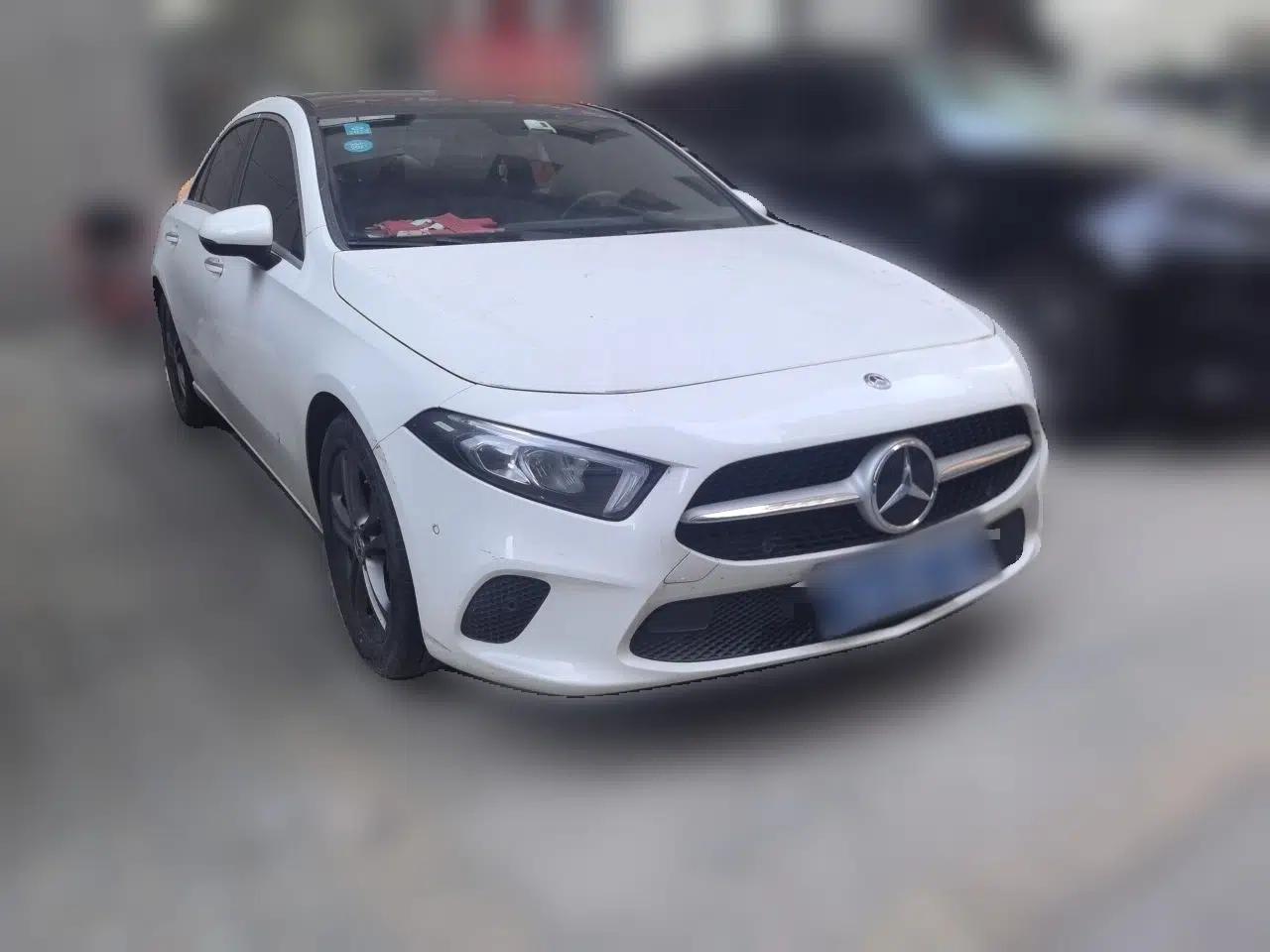 Mercedes-Benz A-Class 2020 A 200 L — миниатюра 3