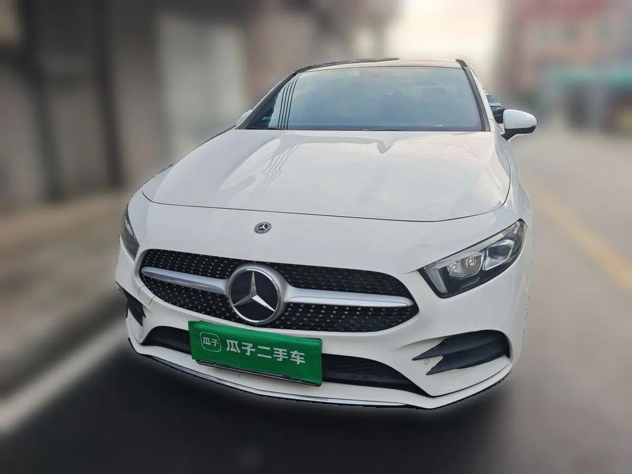 Mercedes-Benz A-Class 2020 A 200 L Sport Sedan — миниатюра 2