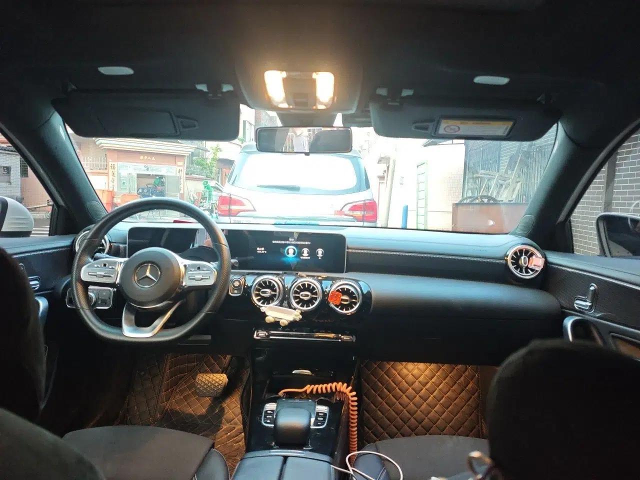 Mercedes-Benz A-Class 2020 A 200 L Sport Sedan — миниатюра 18