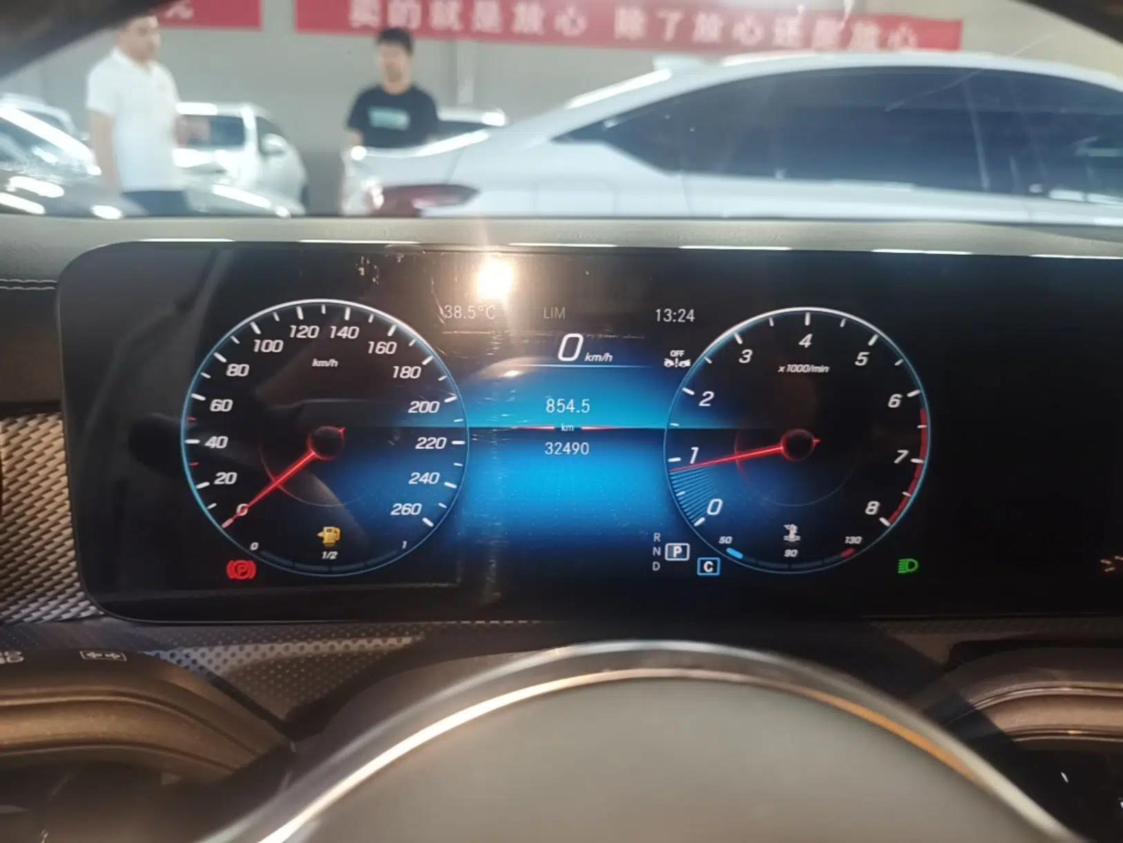 Mercedes-Benz A-Class 2022 Restyled A 180 L Sport Sedan — миниатюра 14