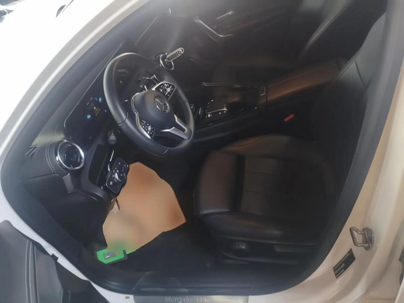 Mercedes-Benz A-Class 2022 Restyled A 180 L Sport Sedan — миниатюра 17