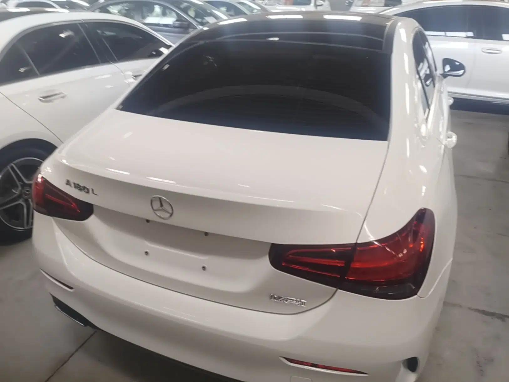 Mercedes-Benz A-Class 2022 Restyled A 180 L Sport Sedan — миниатюра 5