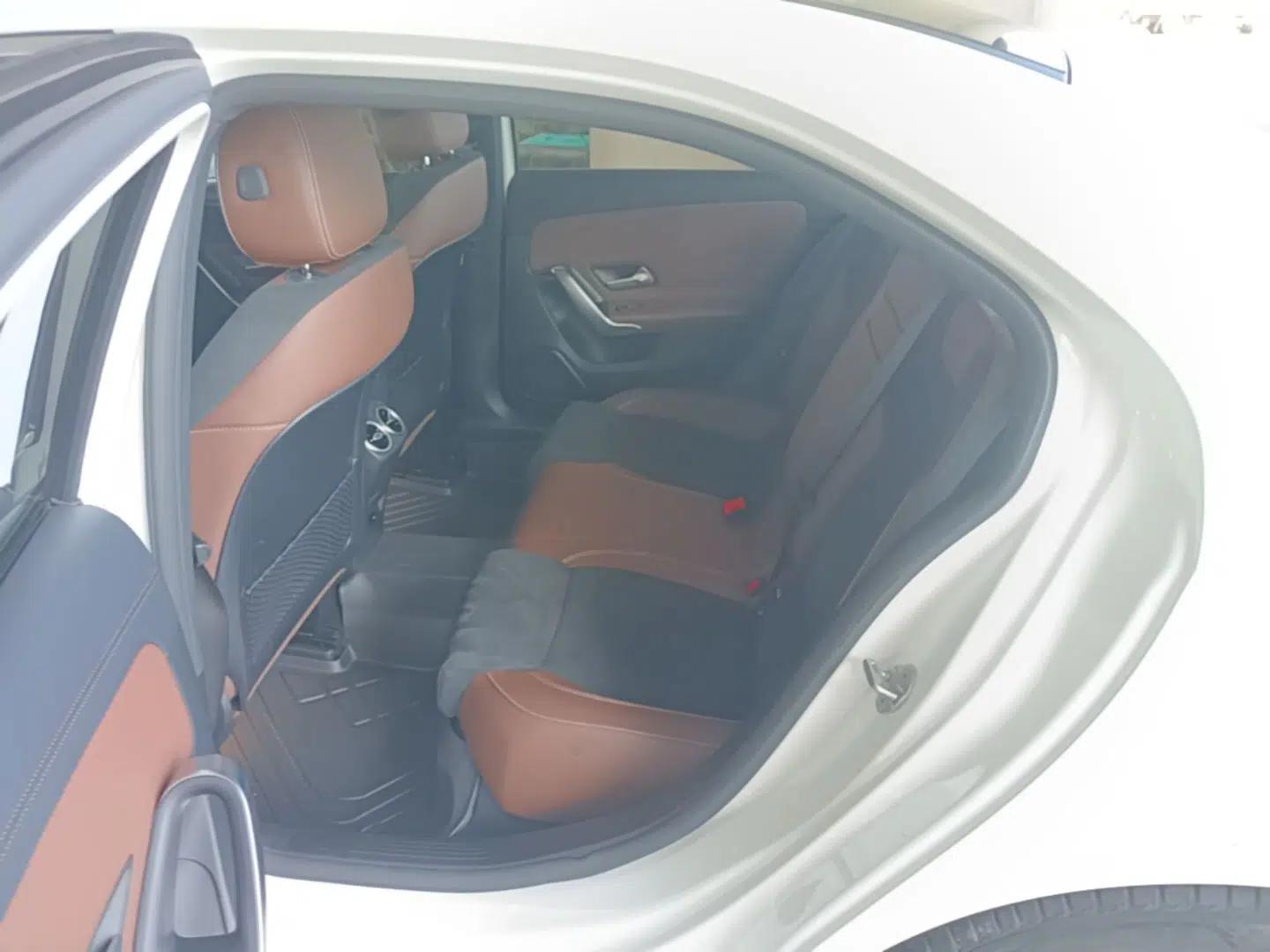 Mercedes-Benz A-Class 2021 A 200 L Sport Sedan Fashion Model — миниатюра 20