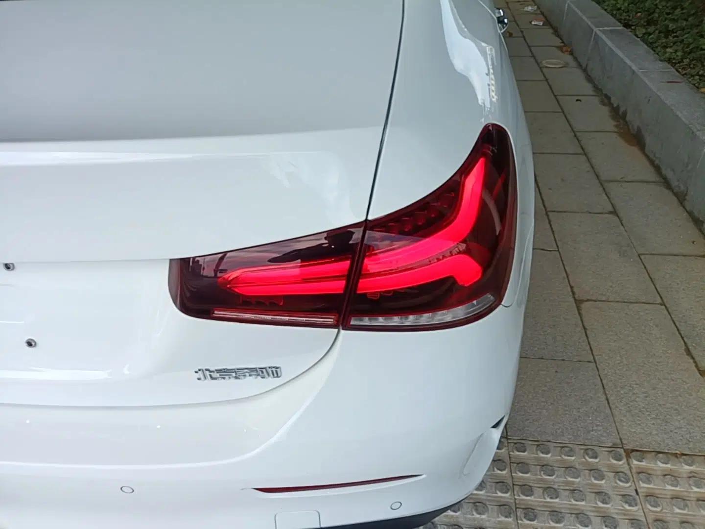 Mercedes-Benz A-Class 2021 A 200 L Sport Sedan Fashion Model — миниатюра 9
