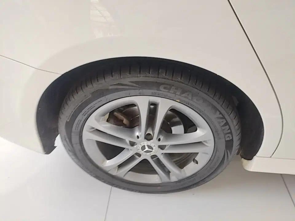 Mercedes-Benz A-Class 2021 Restyled A 180 L Sport Sedan — миниатюра 16
