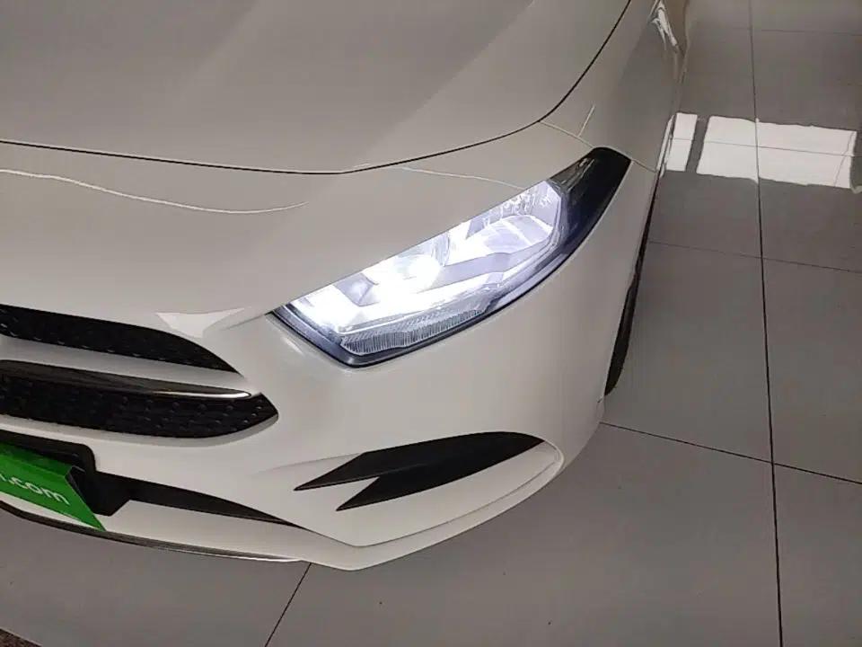 Mercedes-Benz A-Class 2021 Restyled A 180 L Sport Sedan — миниатюра 8