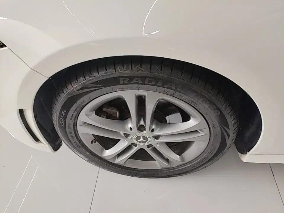 Mercedes-Benz A-Class 2021 Restyled A 180 L Sport Sedan — миниатюра 10