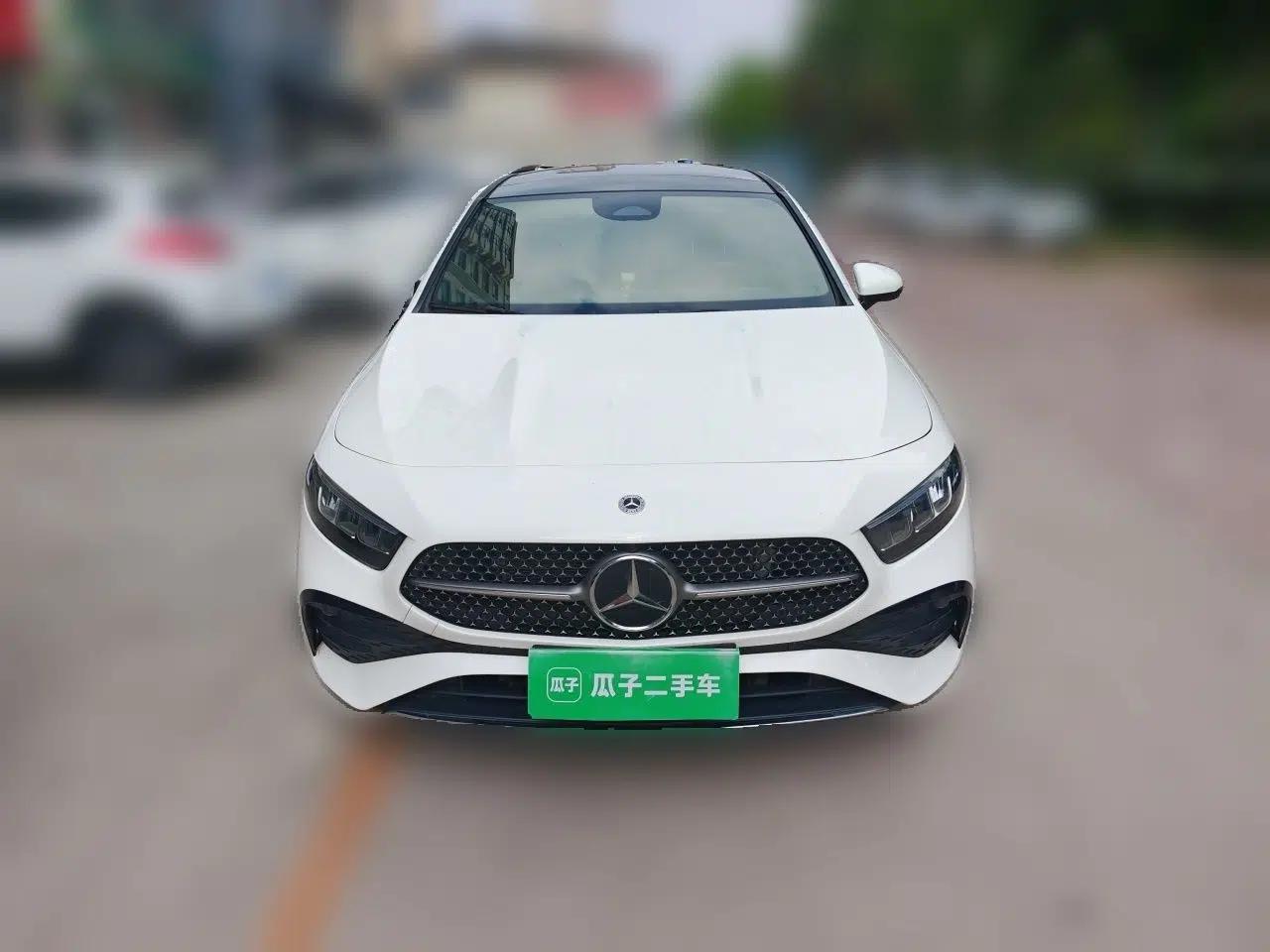 Mercedes-Benz A-Class 2023 A 200 L Fashion Model — миниатюра 2