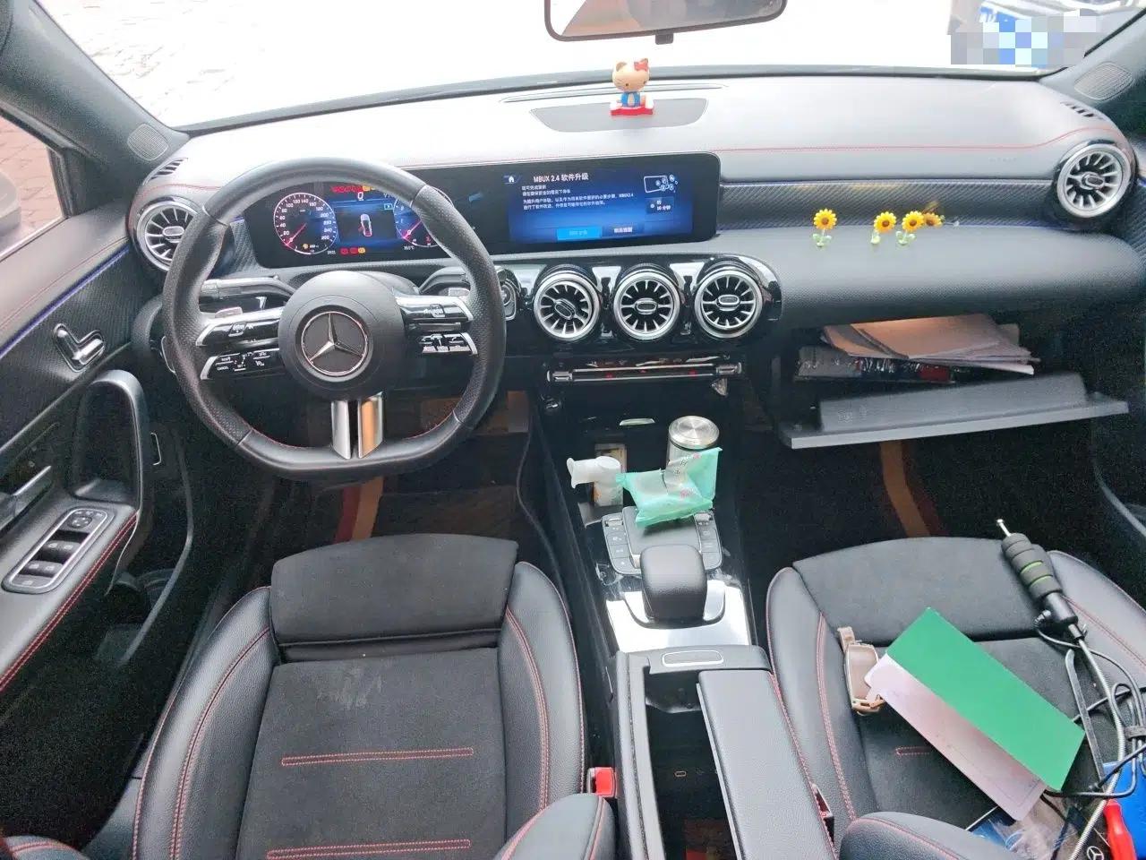 Mercedes-Benz A-Class 2023 A 200 L Fashion Model — миниатюра 9