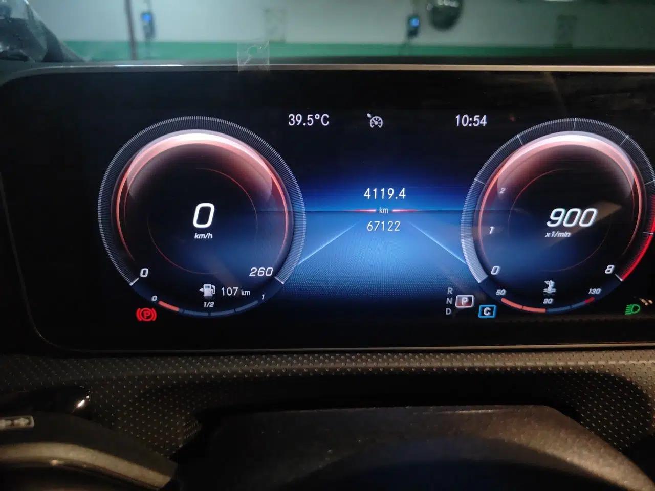 Mercedes-Benz A-Class 2020 Restyled A 200 L Sport Sedan Fashion Version — миниатюра 12