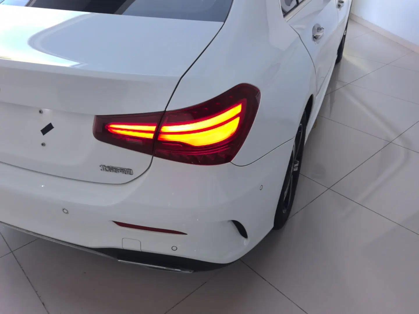 Mercedes-Benz A-Class 2023 A 200 L Fashion Model — миниатюра 9