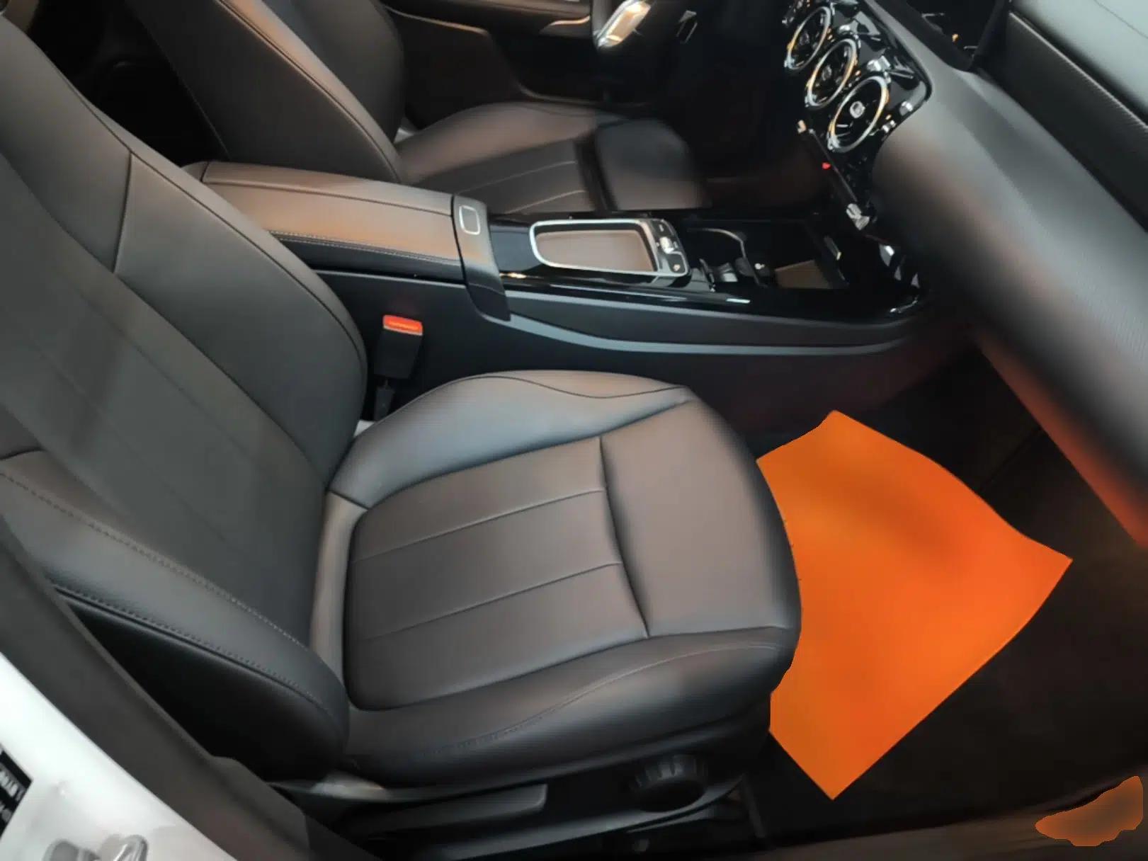 Mercedes-Benz A-Class 2024 Updated A 180 L — миниатюра 19