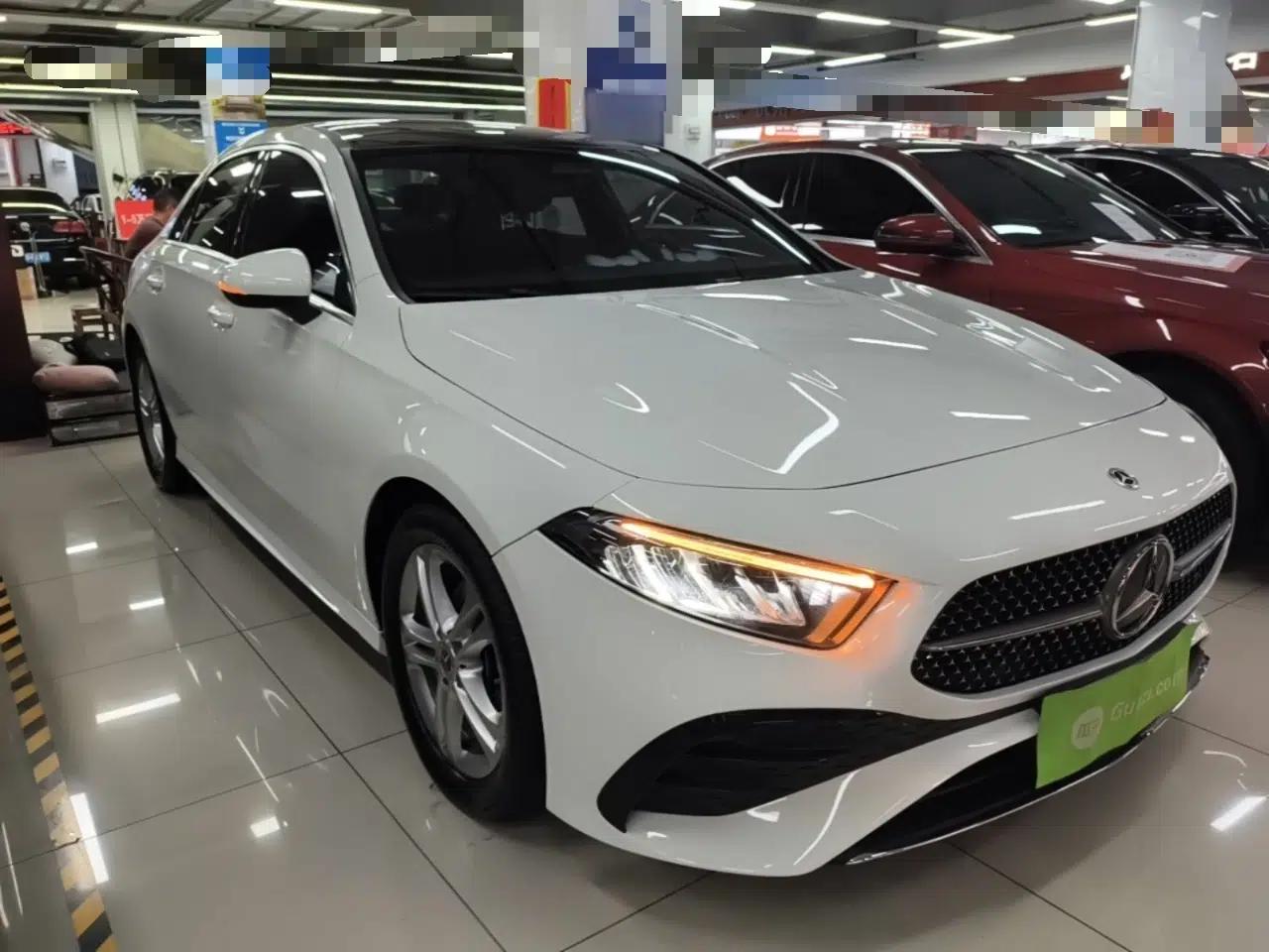 Mercedes-Benz A-Class 2024 Updated A 180 L — миниатюра 3