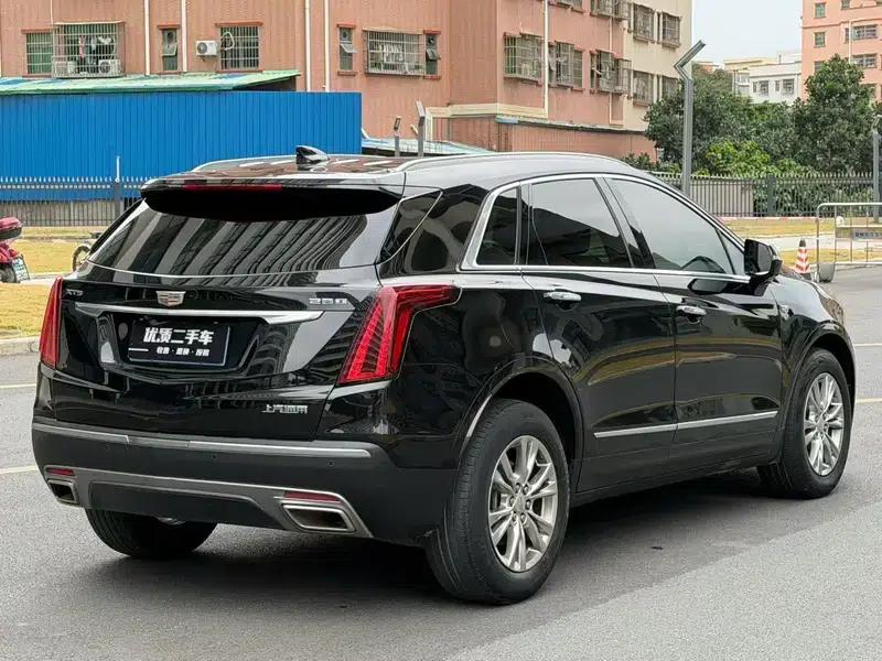 Cadillac XT5 2022 2.0T 2WD Luxury — миниатюра 6